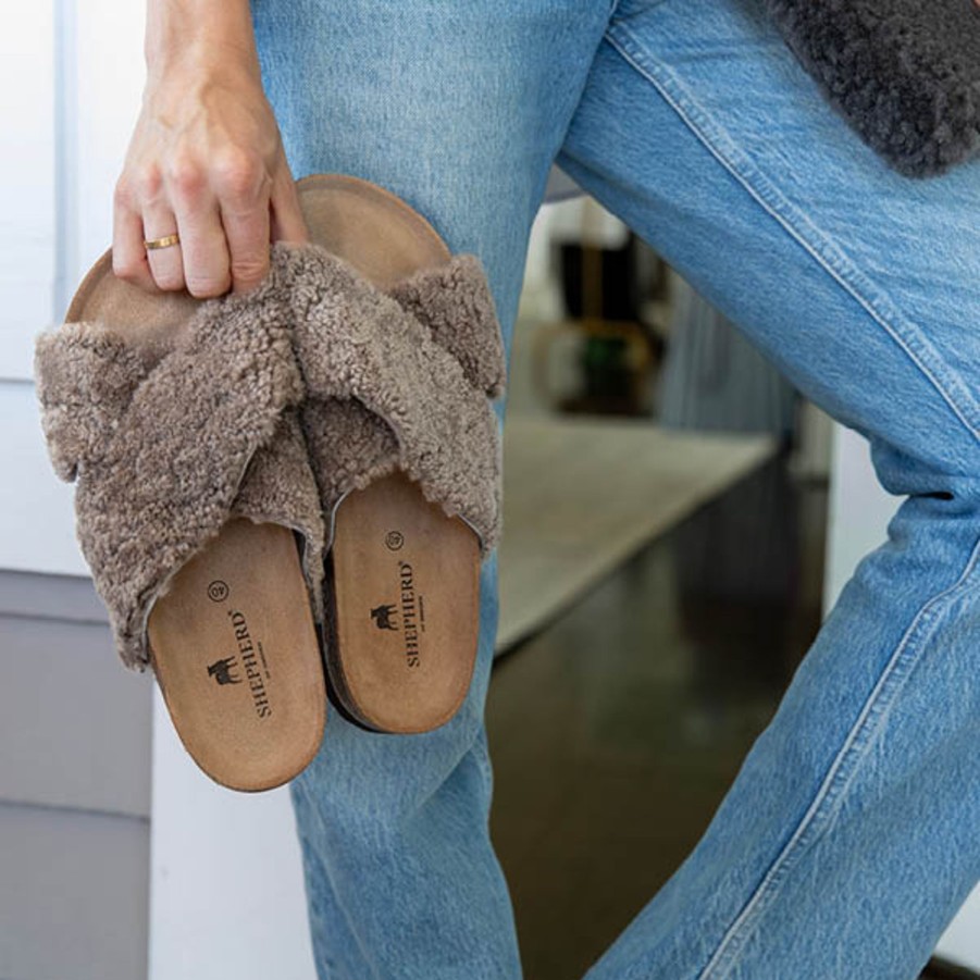 Women SHEPHERD | Elsa Sandals