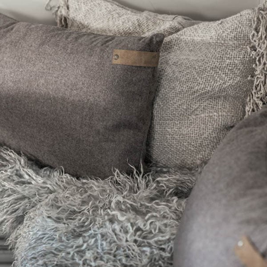 Home SHEPHERD | Thaw Pillow